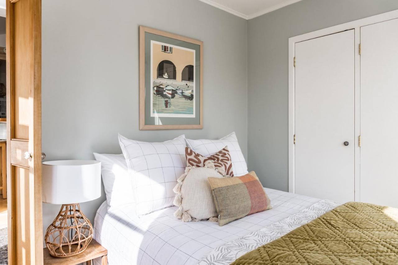 Kowhai Cottage & Studio 라글란 외부 사진